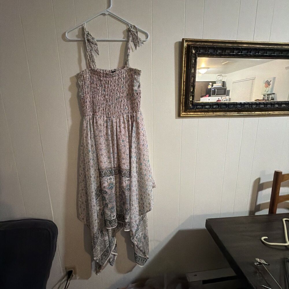 Kaari Blue Dress Womens Large Floral Paisley Asymmetrical Hem Smocked Sundress